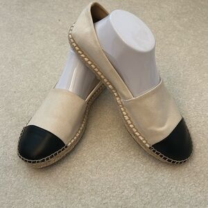J CREW Beige and Black Espadrille Flats SZ 9.5